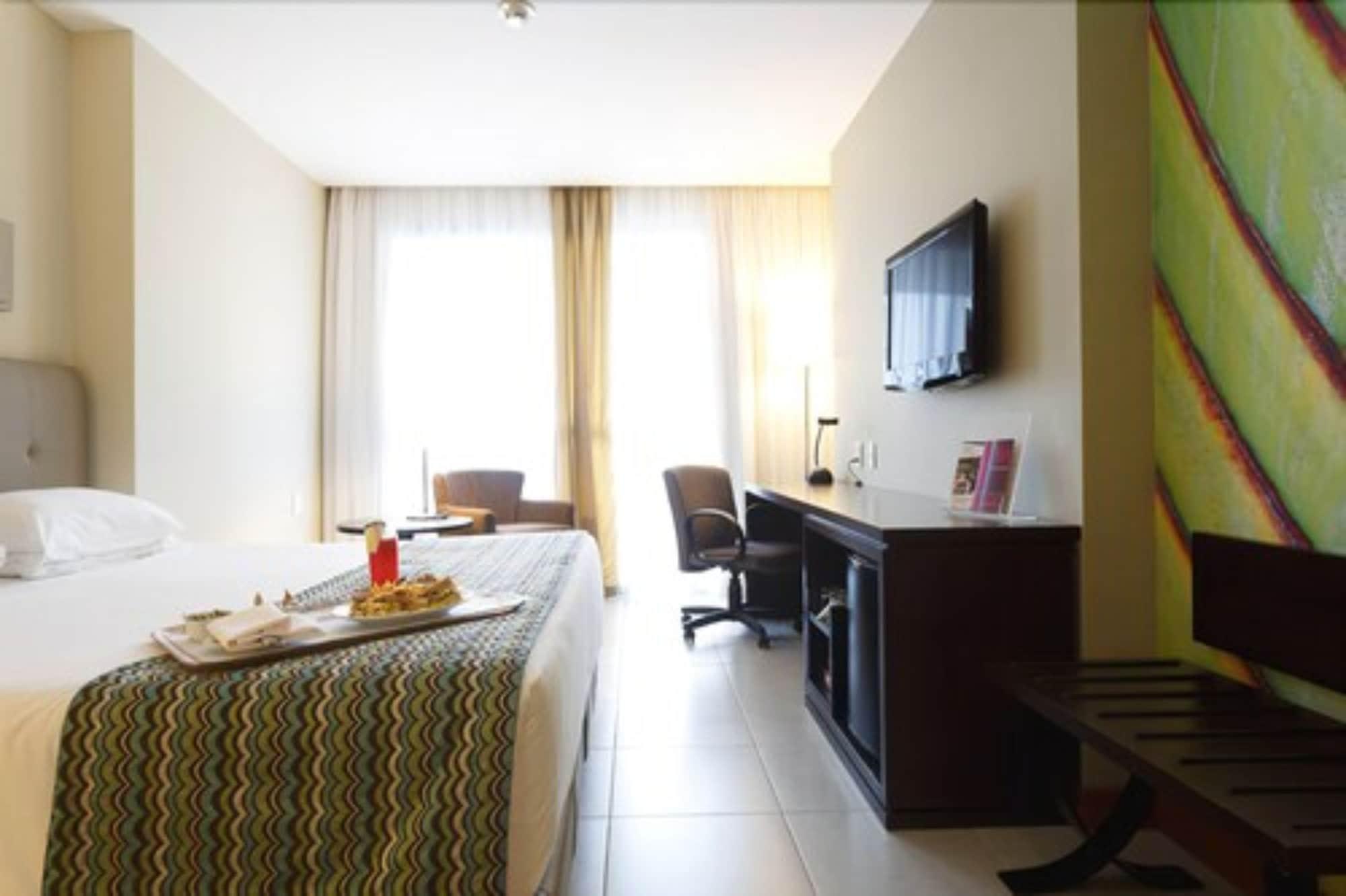 Mercure Salvador Pituba Exterior photo