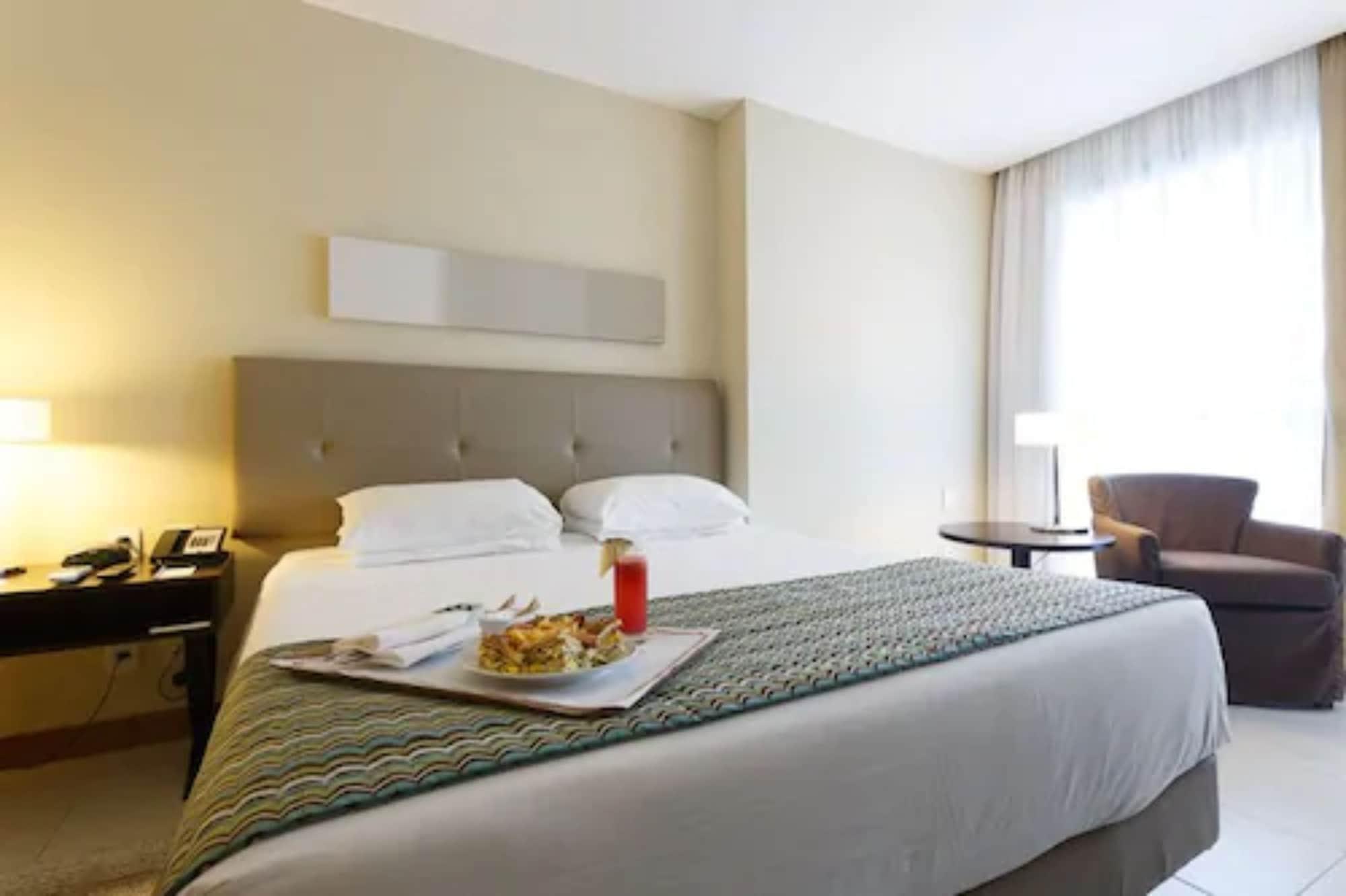 Mercure Salvador Pituba Exterior photo