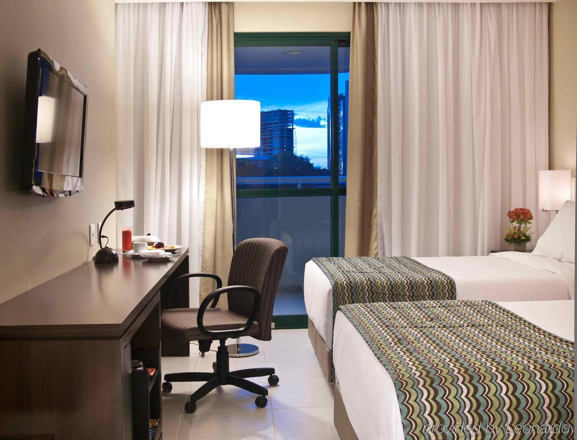 Mercure Salvador Pituba Exterior photo